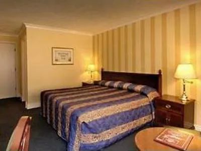 Tally Ho Hotel Victoria Canada